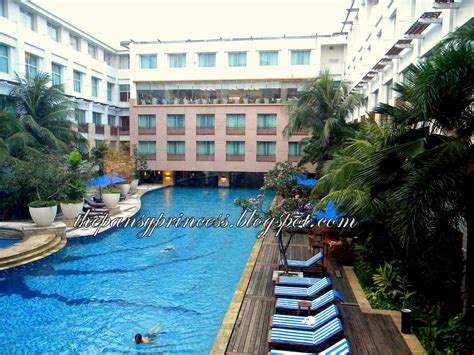 The Ordinary Fairytale: Review: Novotel Mangga Dua Square, Jakarta