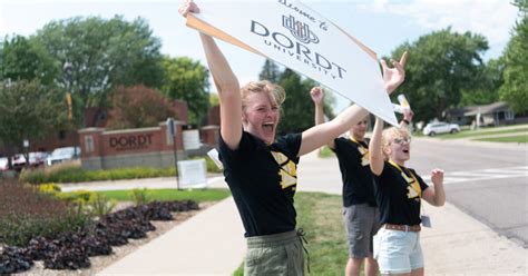 Why is Dordt experiencing record enrollment? | Dordt University