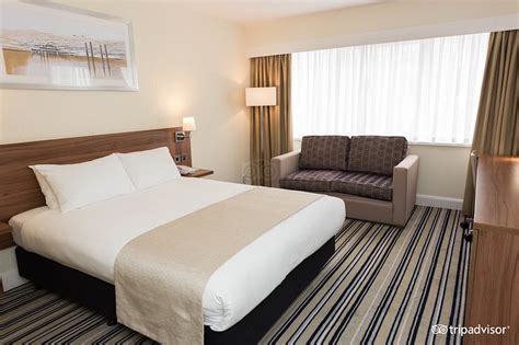 HOLIDAY INN BRIGHTON - SEAFRONT, AN IHG HOTEL - Hotel Reviews, Photos, Rate Comparison - Tripadvisor