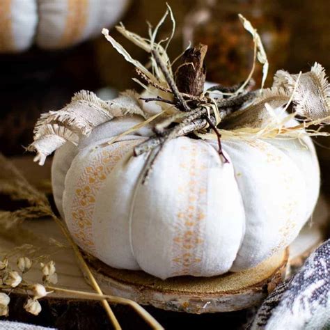 How to make a fabric pumpkin - Inexpensive and easy - Chalking Up Success!