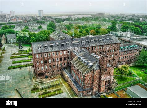 University campus in aberdeen hi-res stock photography and images - Alamy