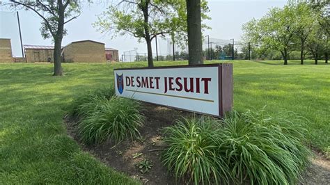 De Smet Jesuit High School to add middle grades | ksdk.com