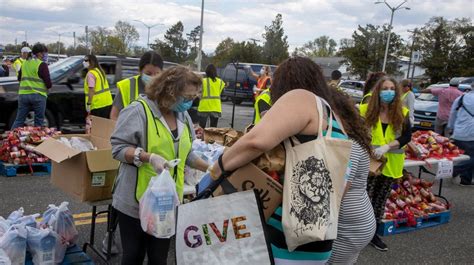 Federal aid going to Nassau shelters, food pantries for COVID-19 response - Newsday