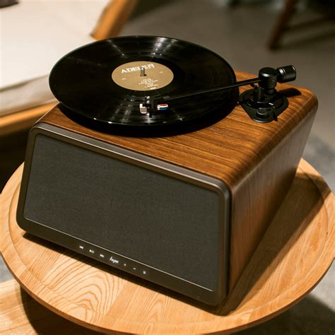 HYM Seed turntable | Walnut