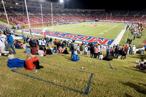 SMU Football Picked a Horrible Year to Be Relevant Again - D Magazine