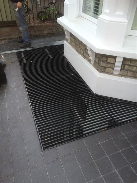 Floor_grill – Croydon Metal Works