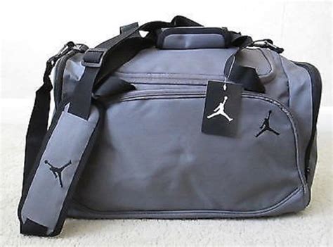 Amazon.com: Nike Jordan Mens Basketball Gym Duffel Duffle Bag Gray Grey ...