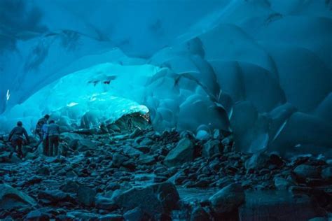 Mendenhall Glacier Ice Caves | Wondermondo