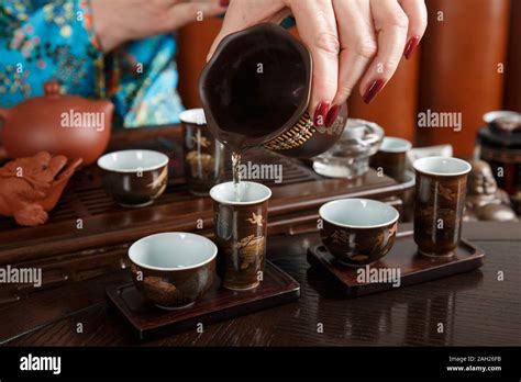 Chinese tea ceremony Stock Photo - Alamy