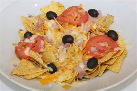 nachos chips with sauce free image | Peakpx