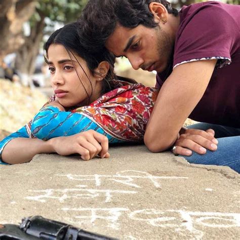 Dhadak Movie First Look & Latest Images & HD Wallpapers | Ishaan Khatter & Janhvi Kapoor