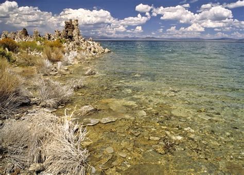 Mono Lake l Stunningly Beautiful - Our Breathing Planet