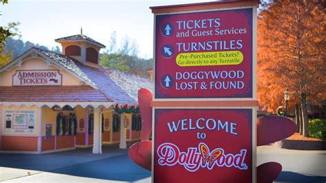 Dollywood in Pigeon Forge, Tennessee | Expedia