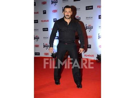 Salman Khan at the 61st Britannia Filmfare Awards | Filmfare.com