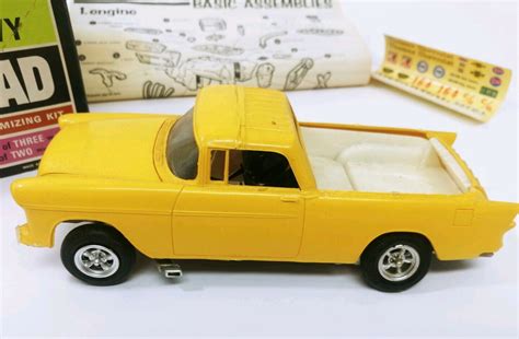 Vintage AMT '55 Chevy Nomad 1/25 Model Kit 2555 T 289-225 Partially ...