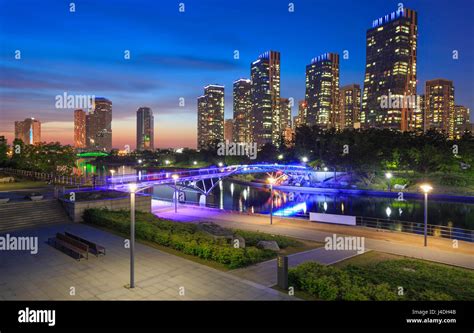 Songdo Central Park in Songdo International Business District Stock Photo, Royalty Free Image ...