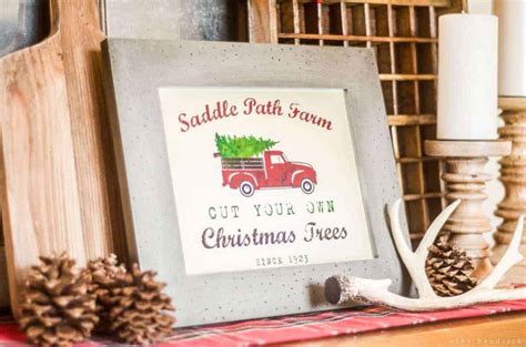 Free Printable Vintage Tree Farm Sign & Christmas Vignette