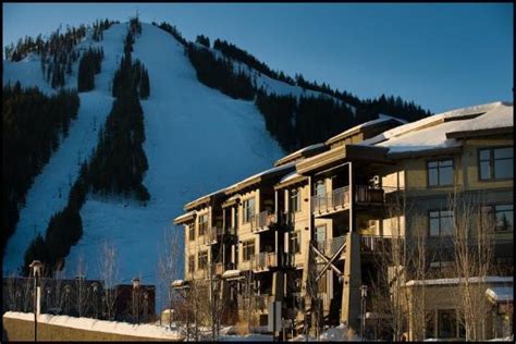 Red Mountain Resort Lodging - UPDATED 2017 Reviews & Photos (Rossland ...