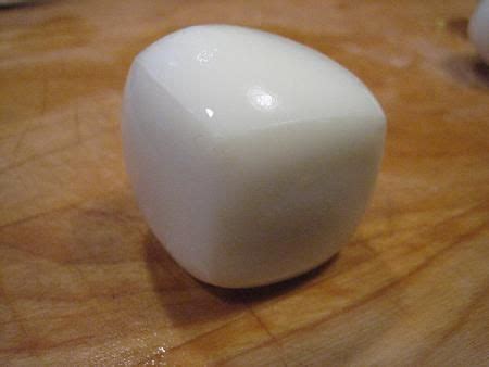 Egg cuber -Makes a square egg (7 photos) - Izismile.com