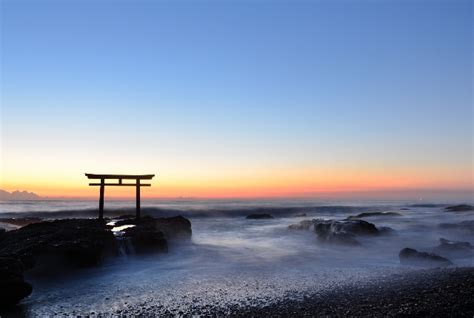 9 Picturesque Beach Places In Japan - TravelTourXP.com