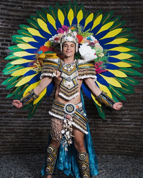 25 Potret National Costume Mister International 2023, Unik!