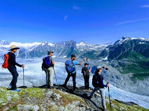 FLY-IN GLACIER HIKING ADVENTURE