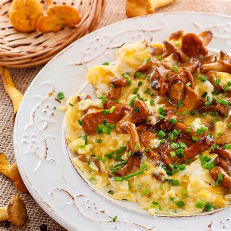 Scrambled Eggs with Chanterelle Mushrooms Recipe