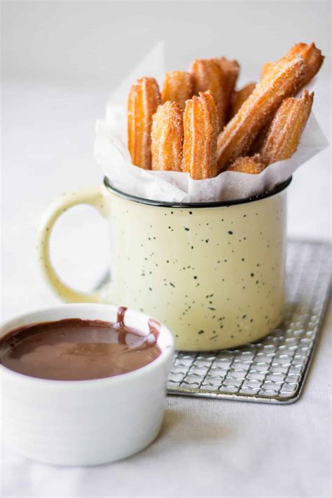 churros with Mexican hot chocolate sauce | So Much Food