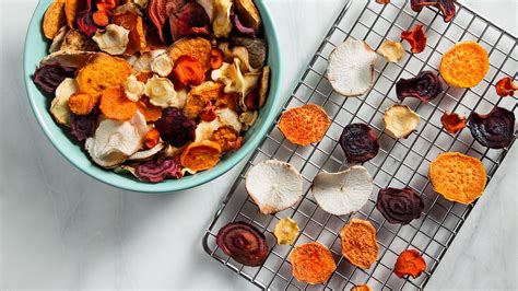 Crispy Seasoned Vegetable Chips | Recipe | Vegetable chips recipe ...