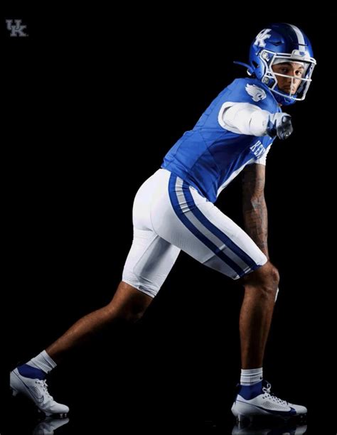 WATCH: Kentucky football unveils new jerseys for 2023 season - On3