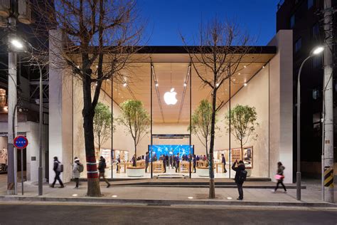 Apple is reopening its retail store in South Korea on April 18