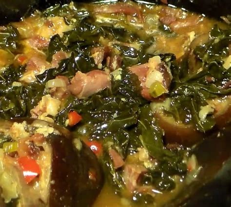 Southern-Style Collard Greens With Smoked Ham Hocks Recipe