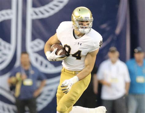 Notre Dame Tight End Cole Kmet Named To Mackey Award Watch List ...