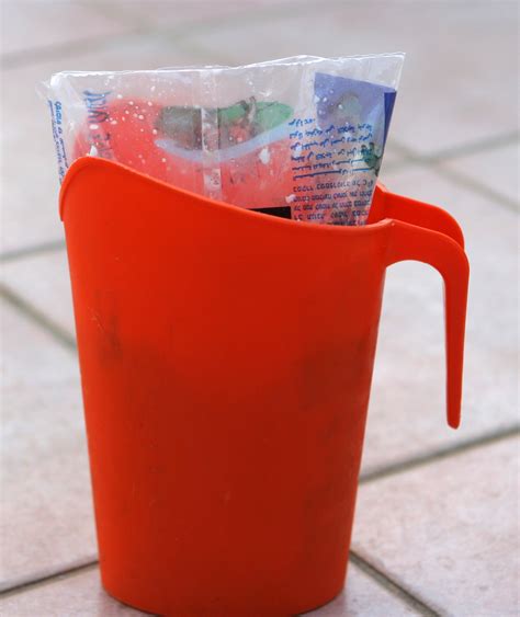 File:Milk Bag Plastic Pitcher.jpg - Wikimedia Commons