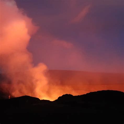 Kilauea erupts again! Summit lava lake grows! UPDATED! - Tom Peek ...