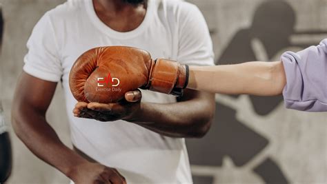 10 Best boxing gloves for beginners and buying guide 2022