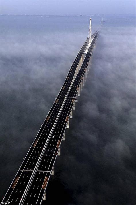 LONGEST BRIDGE IN THE WORLD: DANYANG KUNSHAN GRAND BRIDGE the bridge ...