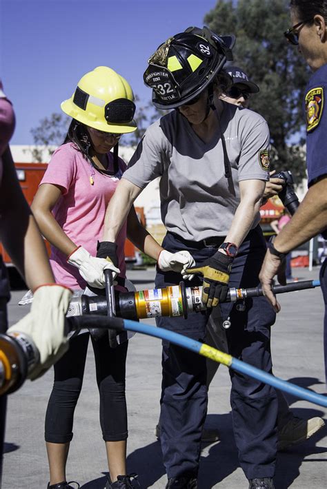 LAFD Girls Camp 17-1 | On April 1-2, 2017, the Los Angeles F… | Flickr