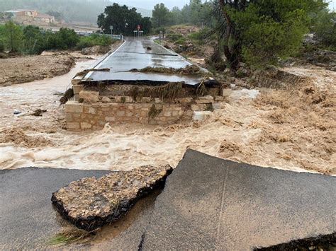 Spain – 3 Die in Floods After Torrential Rainfall in South East – FloodList