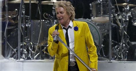 The 30+ Best Rod Stewart Albums, Ranked By Fans