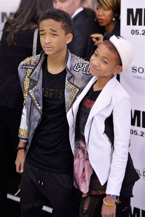 14 Pics Of Willow & Jaden Smith Showing Sibling Love! (PHOTOS) - 93.9 WKYS