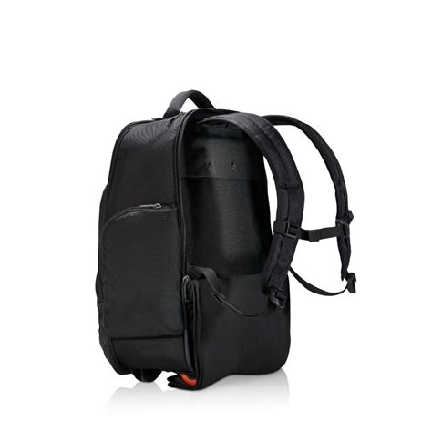 Everki Atlas Wheeled Backpack Review - Your Fashion Guru