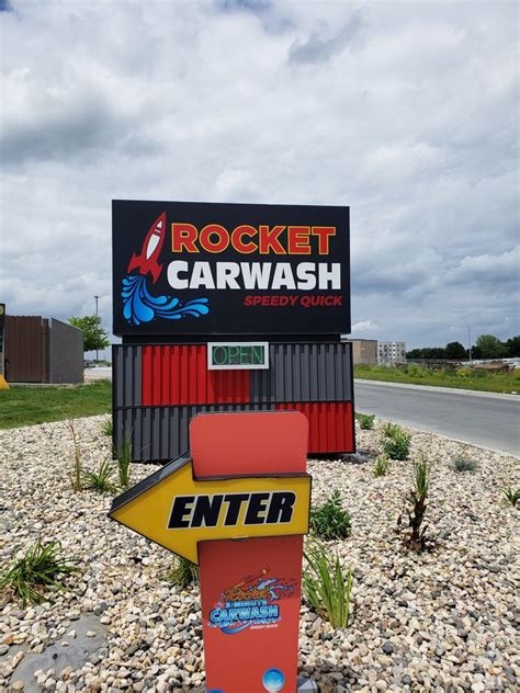 ROCKET CARWASH - 14 Photos & 31 Reviews - 8007 S 84th St, La Vista ...