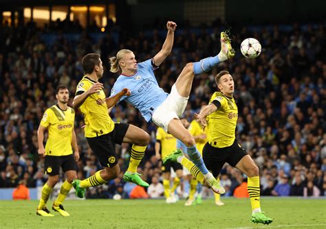 Erling Haaland copies Johan Cruyff as Man City beat Dortmund - Futbol on FanNation