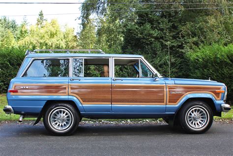 1991 Jeep grand wagoneer colors