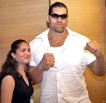 Wwe Wrestlers Profile: Wwe Indian Star Great Khali Family Photos,Images