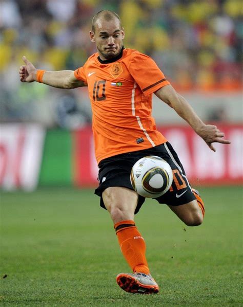 Brazil vs. Netherlands - Wesley Sneijder - World Cup 2010 photo | Best football players ...