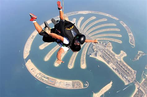 The Thrill of Tandem Skydiving in Dubai