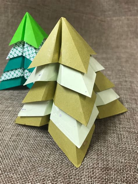 Tutorial #49: Easy Origami Christmas Tree | The Idea King