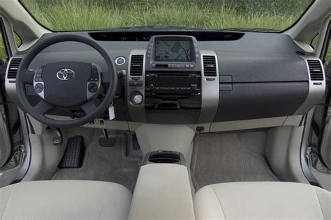 2007 Toyota Prius Pictures - 86 Photos | Edmunds